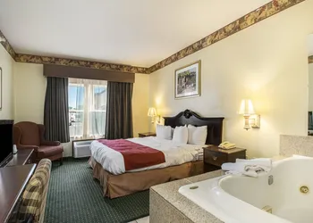 Country Inn & Suites by Radisson, Elkhart North hotel thumbnail 7