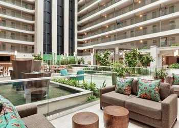 Embassy Suites by Hilton Santa Ana Orange County Airport hotel thumbnail 3