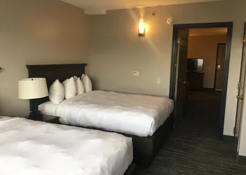 Country Inn & Suites by Radisson, Grand Rapids East, MI hotel thumbnail 4