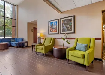 Comfort Suites Regency Park hotel thumbnail 6