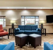 Comfort Suites Jacksonville Airport hotel detail image 3