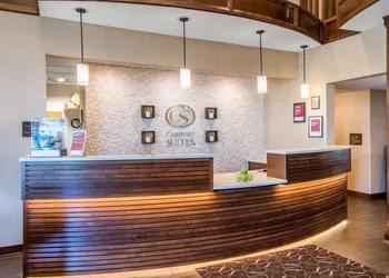 Comfort Suites Linn County hotel thumbnail 3