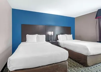Comfort Suites Nashville Airport - BNA hotel thumbnail 7