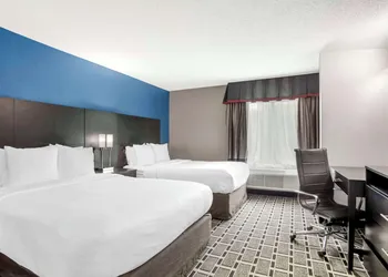Comfort Suites Nashville Airport - BNA hotel thumbnail 8