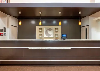 Comfort Suites Columbus Expo Center hotel thumbnail 3