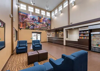 Comfort Suites Columbus Expo Center hotel thumbnail 4