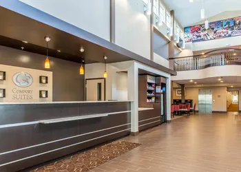 Comfort Suites Columbus Expo Center hotel thumbnail 6