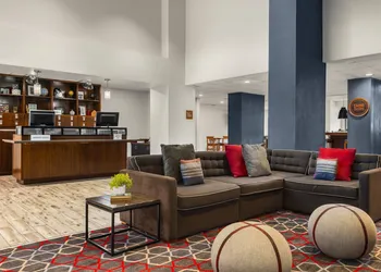 Four Points by Sheraton Greensboro Airport hotel thumbnail 3