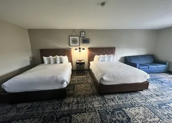 Four Points by Sheraton Greensboro Airport hotel thumbnail 6