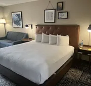 Four Points by Sheraton Greensboro Airport hotel detail image 7