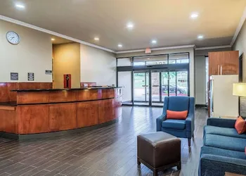 Comfort Suites Near Texas State University hotel thumbnail 4