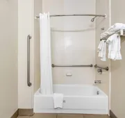 Comfort Suites Sumter near Shaw AFB hotel detail image 4