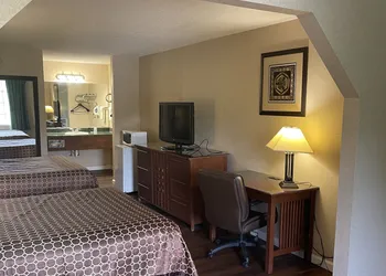 Wadley Inn hotel thumbnail 3