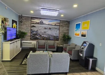 Days Inn by Wyndham Livonia/Canton/Detroit hotel thumbnail 6