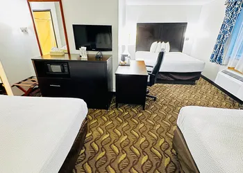 Days Inn by Wyndham North Platte hotel thumbnail 6