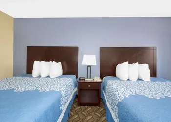 Days Inn by Wyndham North Platte hotel thumbnail 7