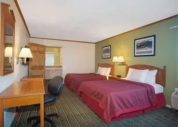 Economy Hotel Wichita- Florence St. hotel thumbnail 2
