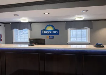 Days Inn by Wyndham Amherst OH – Near Cleveland, Cedar Point & Lake Erie hotel thumbnail 2
