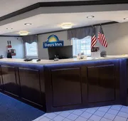 Days Inn by Wyndham Amherst OH – Near Cleveland, Cedar Point & Lake Erie hotel detail image 3
