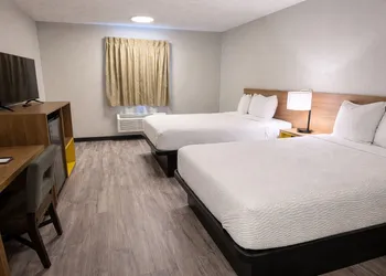 Days Inn by Wyndham Amherst OH – Near Cleveland, Cedar Point & Lake Erie hotel thumbnail 4