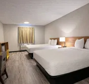 Days Inn by Wyndham Amherst OH – Near Cleveland, Cedar Point & Lake Erie hotel detail image 5