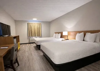 Days Inn by Wyndham Amherst OH – Near Cleveland, Cedar Point & Lake Erie hotel thumbnail 5