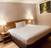 Days Inn by Wyndham Amherst OH – Near Cleveland, Cedar Point & Lake Erie hotel detail image 7