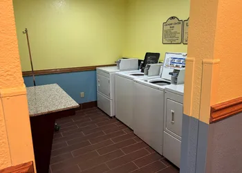 Days Inn by Wyndham Sault Ste Marie MI hotel thumbnail 6