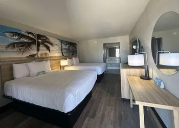 Days Inn by Wyndham Fort Myers hotel thumbnail 5