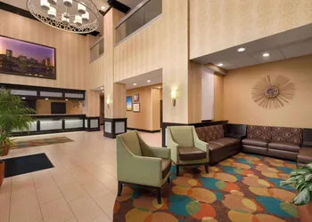 Days Inn by Wyndham Baltimore Inner Harbor hotel thumbnail 5