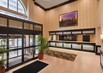 Days Inn by Wyndham Baltimore Inner Harbor hotel thumbnail 7