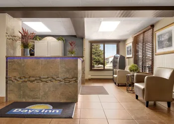 Days Inn by Wyndham Fort Collins hotel thumbnail 2