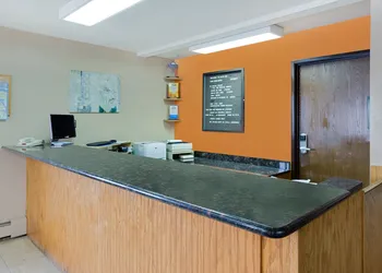 Days Inn by Wyndham Winona hotel thumbnail 7