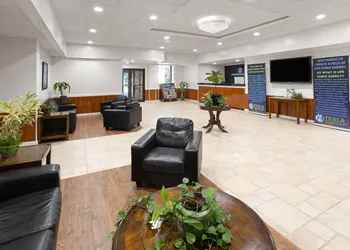 Ramada by Wyndham Butler/Tesla Biohealing Resort hotel thumbnail 4