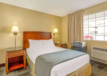 Travelodge by Wyndham Silver Spring hotel thumbnail 6