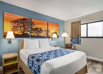Days Inn by Wyndham Canastota/Verona hotel thumbnail 3