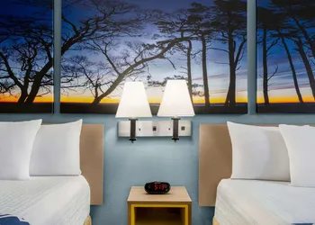 Days Inn by Wyndham Canastota/Verona hotel thumbnail 4