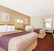 Days Inn by Wyndham Staunton hotel detail image 3