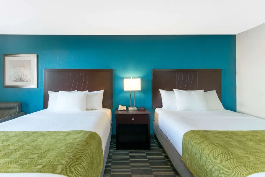 Days Inn by Wyndham Snyder hotel detail image 6