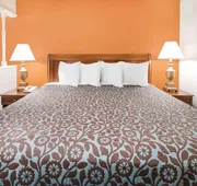 Days Inn by Wyndham Orangeburg South hotel detail image 5