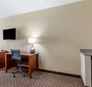 Comfort Inn & Suites Carbondale University Area hotel detail image 4