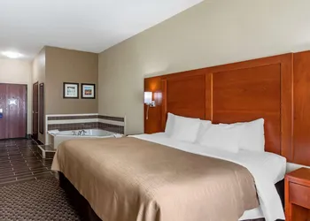 Comfort Inn & Suites Carbondale University Area hotel thumbnail 8