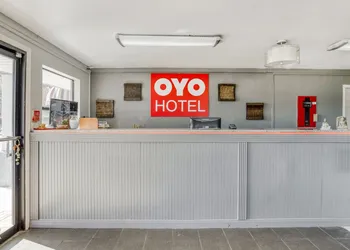 OYO Hotel Pineville LA Hwy 165 hotel thumbnail 2