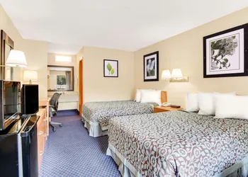 Americas Best Value Inn Aiken hotel thumbnail 6