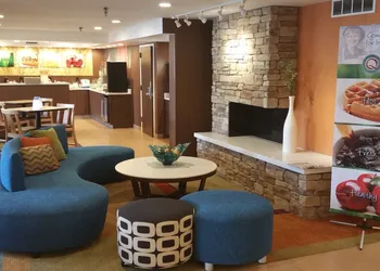 Quality Inn Cranberry Township hotel thumbnail 4