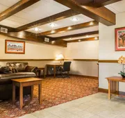 Clarion Inn & Suites at the Outlets of Lake George hotel detail image 5