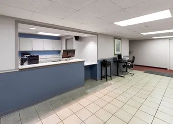 Days Inn by Wyndham Mountain Home hotel thumbnail 2