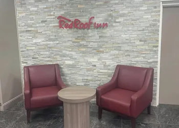 Red Roof Inn Orangeburg hotel thumbnail 5