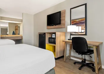 Days Inn by Wyndham Nacogdoches/SFA University/Downtown hotel thumbnail 7