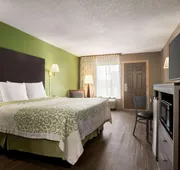 Days Inn by Wyndham Hardeeville/ I-95 State Line hotel detail image 5